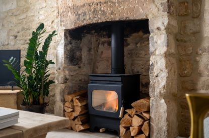 lounge - Wellie Boot Cottage, cotswold cottages