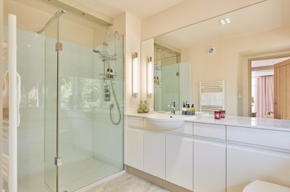 A bathroom at Beach View, Pembrokeshire