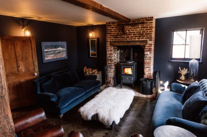 The living room at The Farmstay, Hampshire