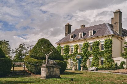 The exterior of the country estate at Fritillaria Cottage, Vale of Glamorgan