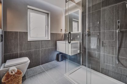 A bathroom at Loch Ness Mansion, Scottish Highlands