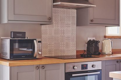 The kitchen at Hay Bale Cottage, Worcestershire