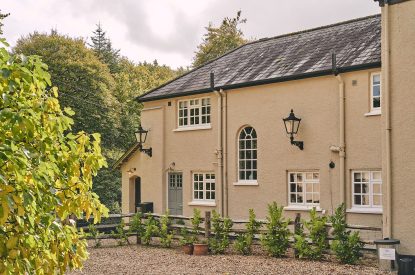 The exterior of Roupel East Wing, Devon