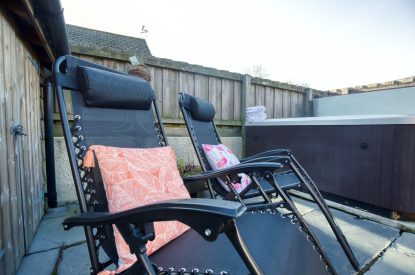 The sun loungers at Grindle Cottage, Devon
