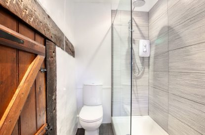 A bathroom at White Cross Cottage, Devon