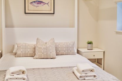 A bedroom at Ty Alice, Gower