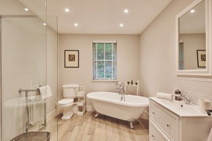 A bathroom at Ty Seren, Gower