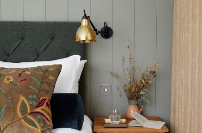 A bed at Alder Grand Suite, Cotswolds