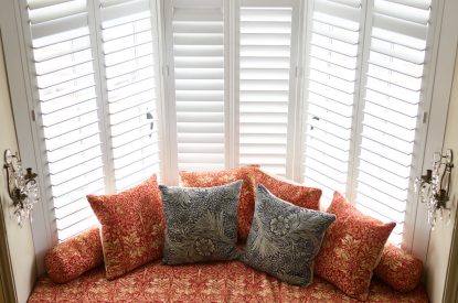 A window seat at Lakeside Manor, Cotswolds