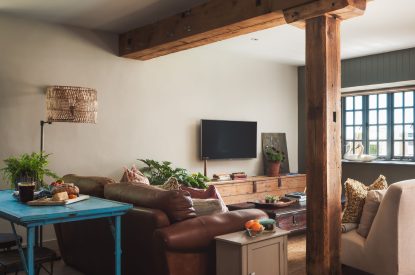 The living room at Redbrick Studio, Devon