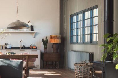 The living space at Redbrick Loft, Devon