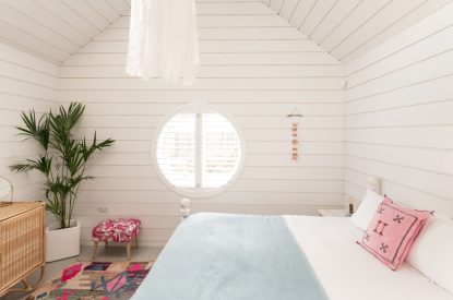 The bedroom at Duna, Cornwall