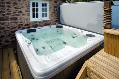 The hot tub at Exmoor Barn, Somerset