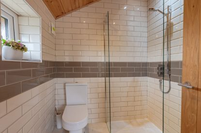 The en-suite at Fell Lodge, Lancashire 