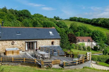 Outside space at Valley View Barn, Devon