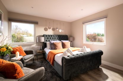 A king size bedroom at Sunset Cottage, Kent