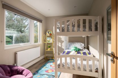 A bunk bedroom at Sunset Retreat, Kent