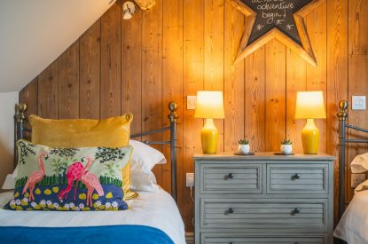 A twin bedroom at The Blended Barn, Cotswolds