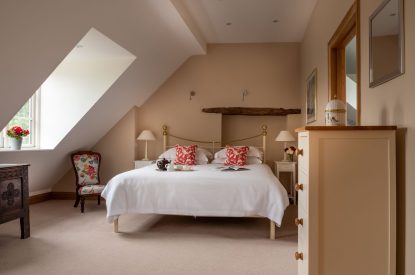A double bedroom at Cotswold Retreat, Cotswolds