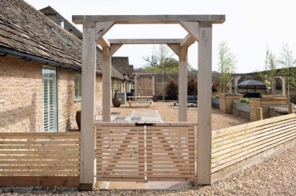 The outdoor space at The Foaling Box at Lanhill, Wiltshire