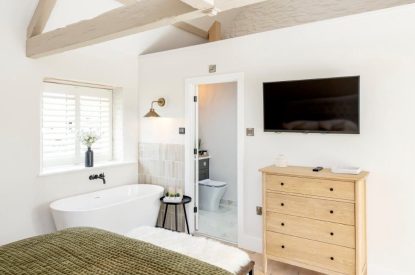 A king size bedroom at The Foaling Box at Lanhill, Wiltshire