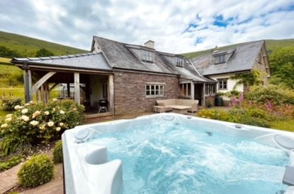 The hot tub at Ridge Farmhouse, Herefordshire