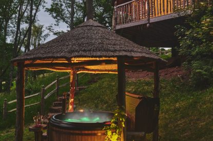 The hot tub at Nature's Nest, Malvern Hills