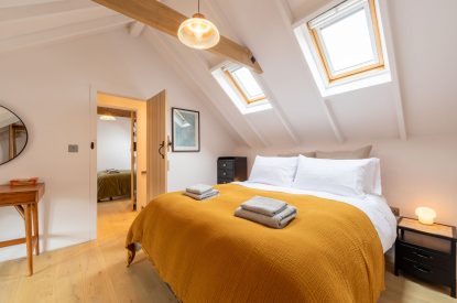 King size bedroom at Skylark, Bradworthy, Devon