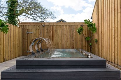 The hot tub at Splendor Retreat, Chapmanslade, Wiltshire