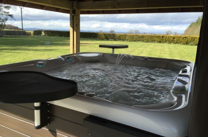 The hot tub at Mackenzie House, St Andrews