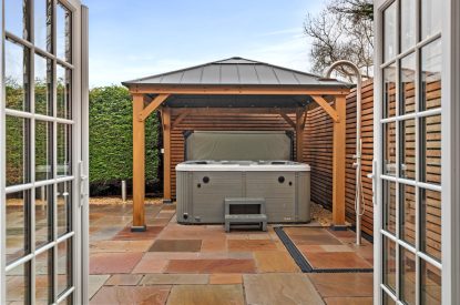 The hot tub at The Old School, Oxwich