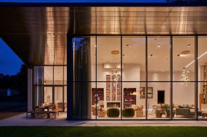 Evenings at Edgewater House, Hampshire