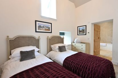 A twin bedroom at Braeview Steading, Perthshire