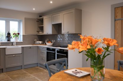 The dining kitchen at Bonnie Wren Cottage, Perthshire