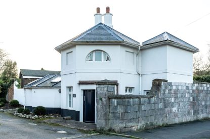 The exterior of White Exeter House, Devon 