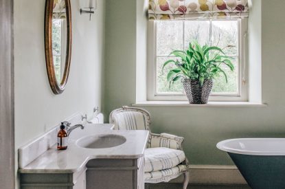 A bathroom at Katsura House, Cotswolds