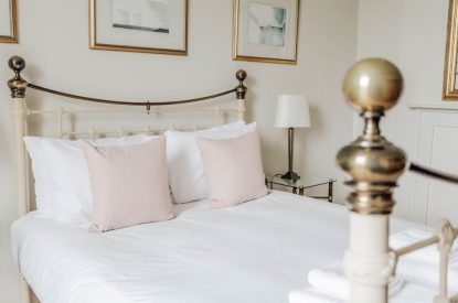 A king size bedroom at Katsura House, Cotswolds