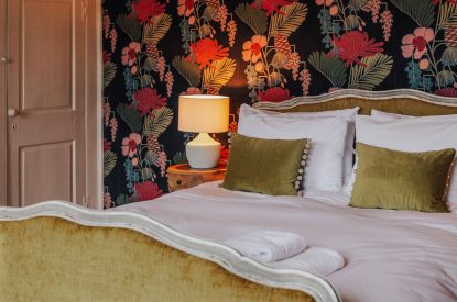 A king size bedroom at Katsura House, Cotswolds