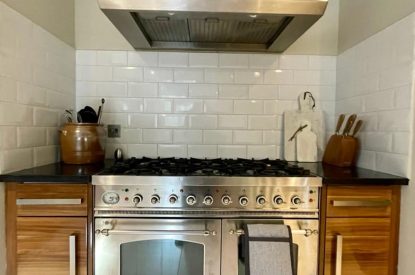 The range cooker at Acacia Cottage, Hampshire