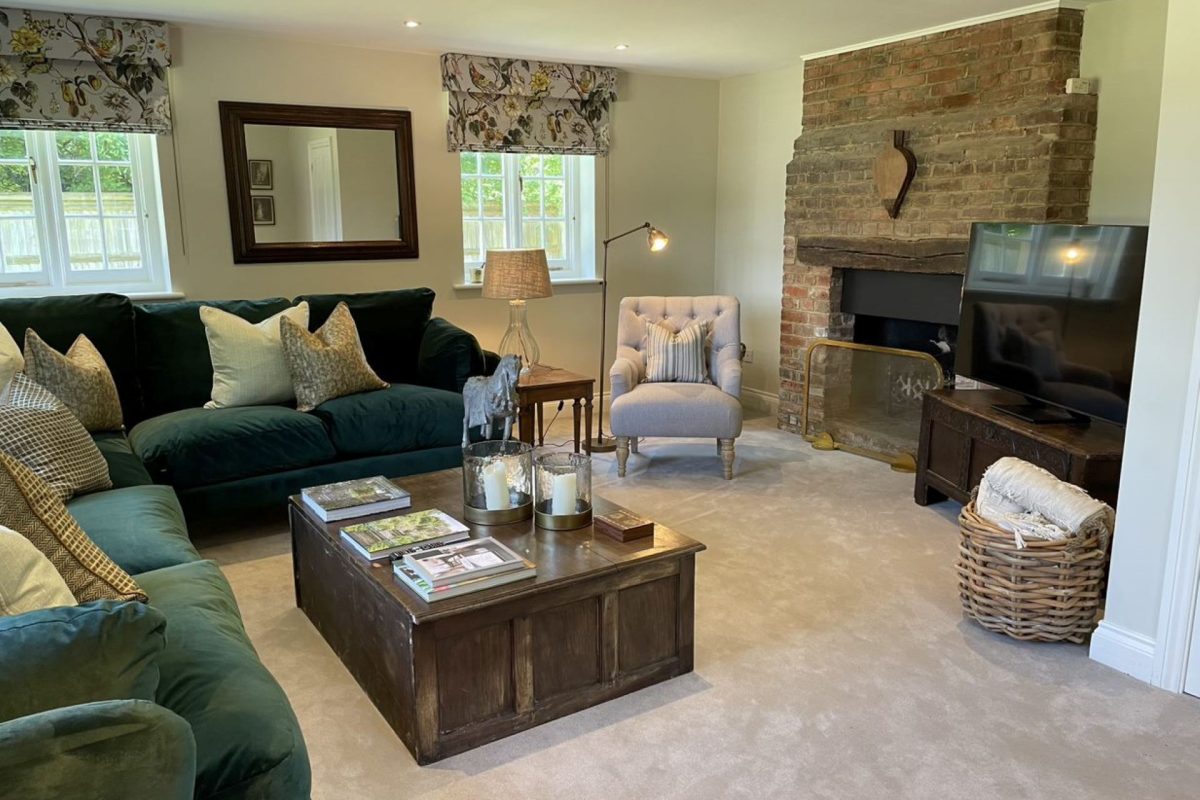 The living room at Evergreen Cottage, Hampshire