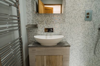 A bathroom at Wisteria Farmhouse, Cornwall