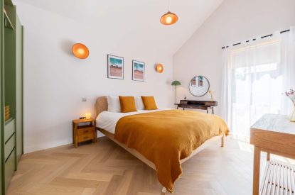 Super king size bedroom at Woodlark, Devon