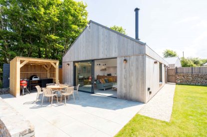 The outdoor space at Woodlark, Devon