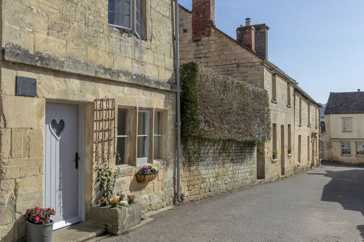 The exterior of Heartview Cottage, Cotswolds