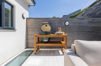 The BBQ area at Aurora Skies, Cornwall