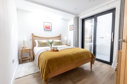 A king sized bedroom at Aurora Skies, Cornwall