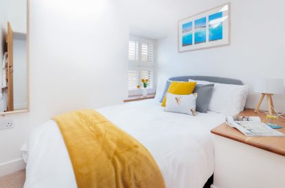 A double bedroom at Wavecrest, Cornwall
