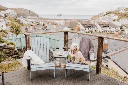 Outsoor seating at Wavecrest, Cornwall