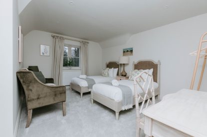 A twin bedroom at Havenwood, Oxfordshire