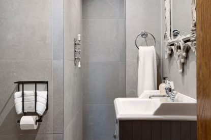A bathroom at The Priory Gatehouses, Essex